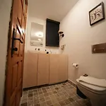Vila Alacati'da Saunali Jakuzili