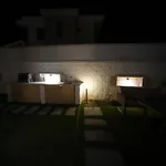 Alacati'da Saunali Jakuzili Vila Çeşme